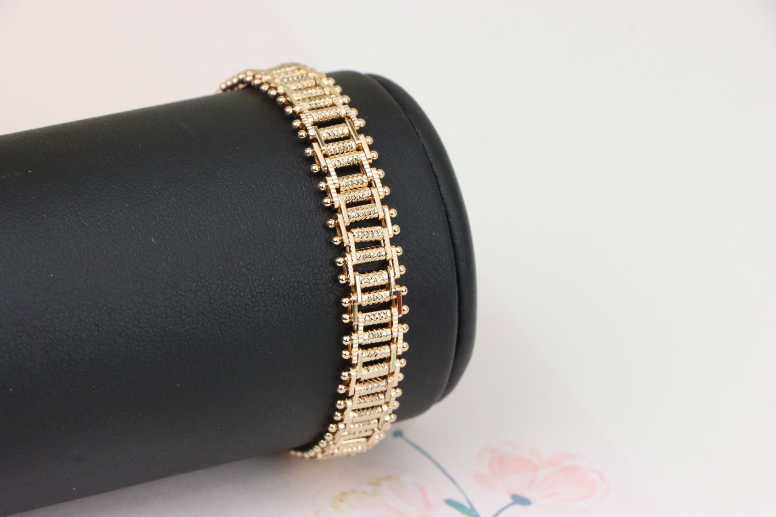 Rose Gold Textured Chain Bracelet in High-Polish Finish, XPBL1146