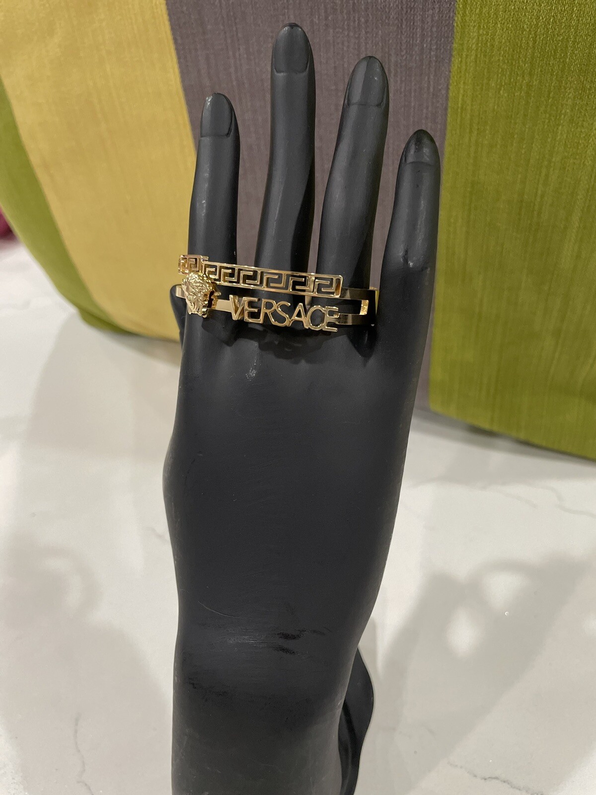 Durable, Lightweight And Long-lasting Fashion Bracelet