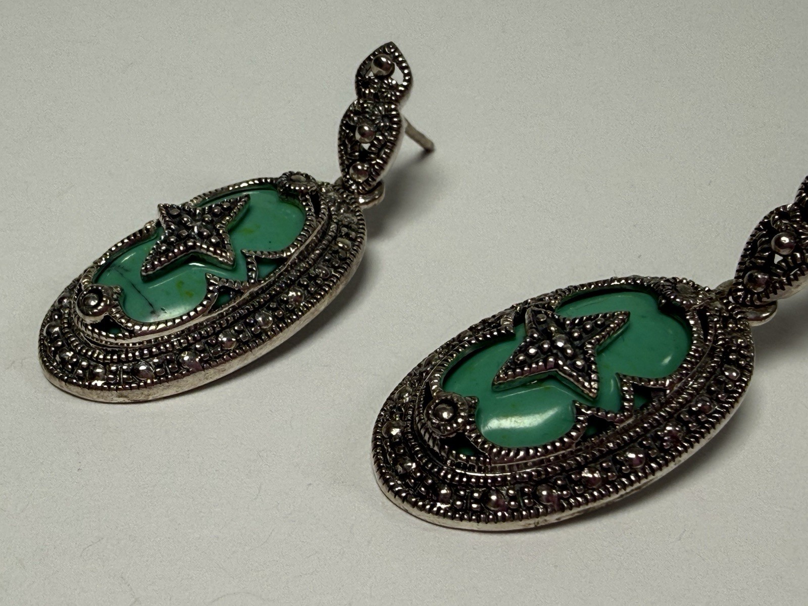 Sterling Silver 925 Dyed Blue Howlite Marcasite 18”Necklace 1” Earrings Set