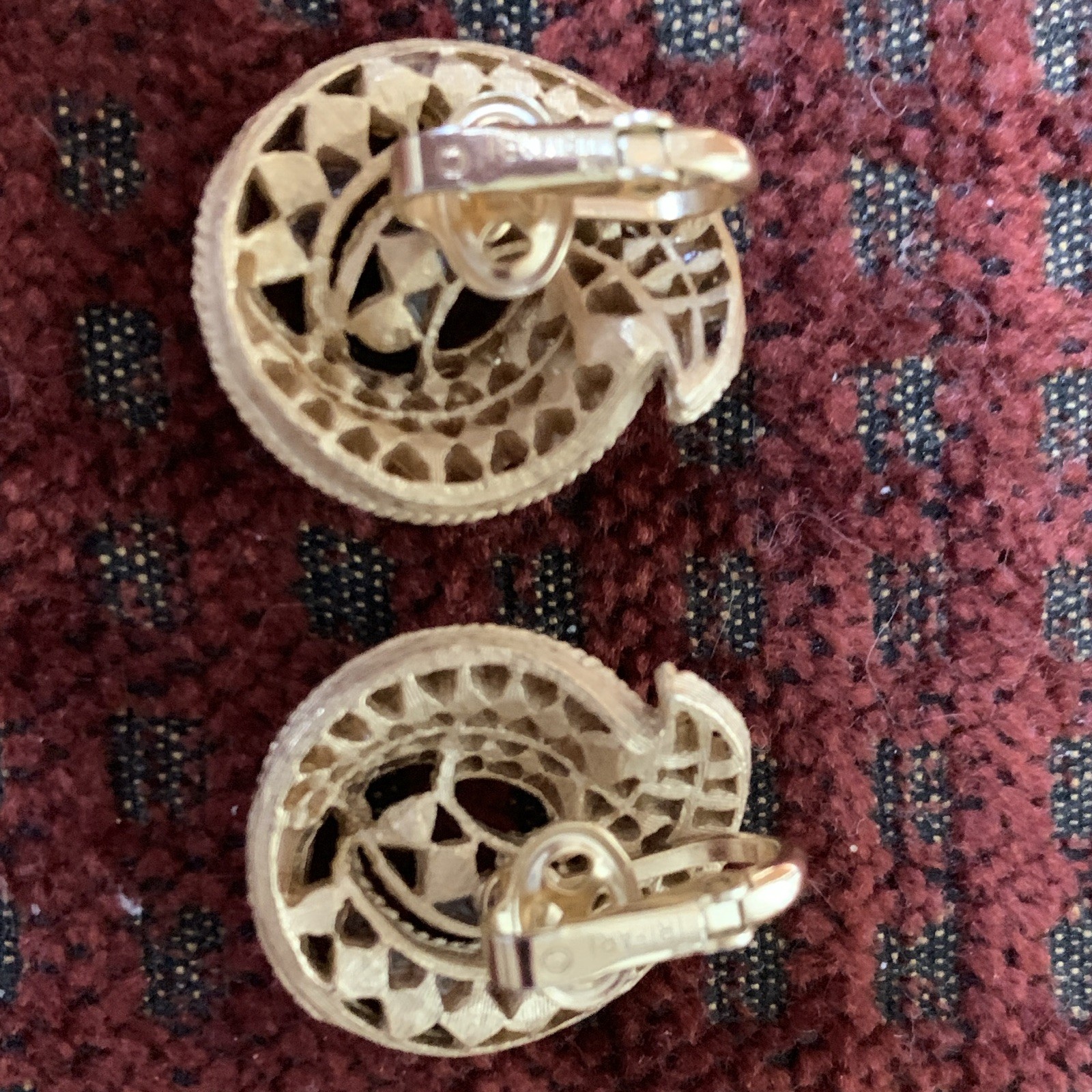 Trifari Gold Tone Round White Rhinestone Cluster Swirl Clip-On Lobe Earrings