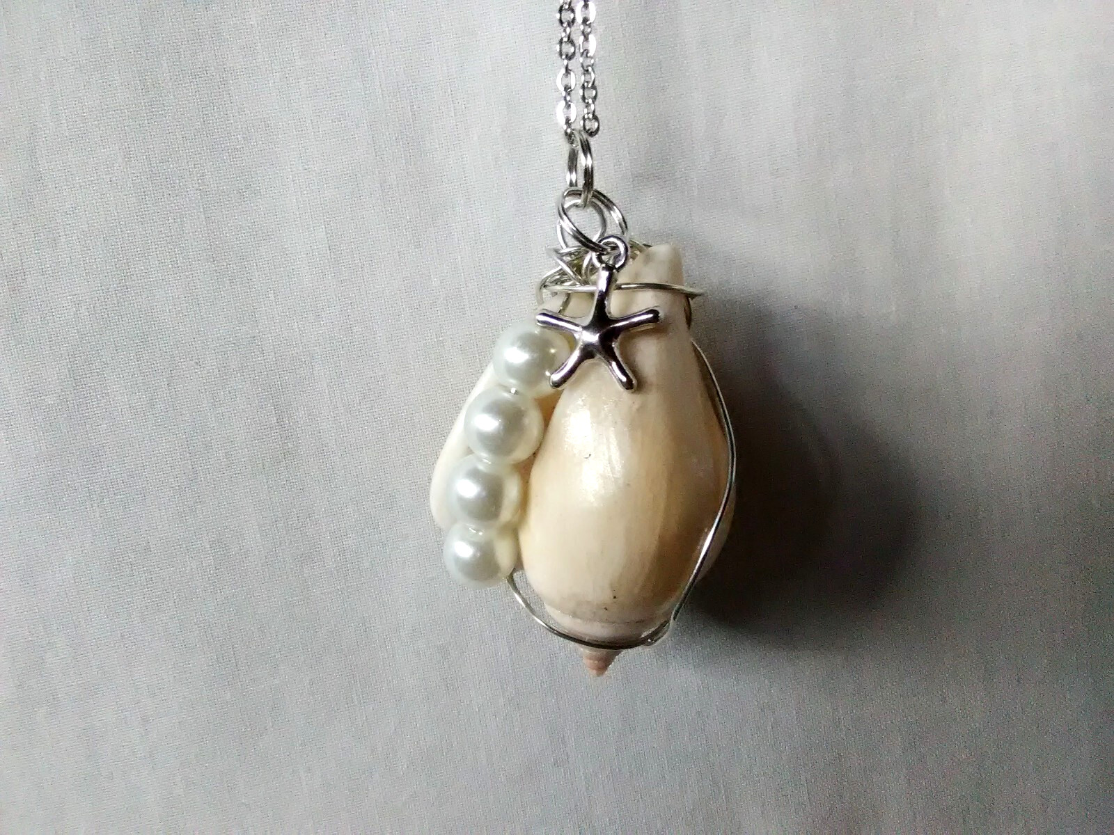 Boho Chic Seashell Pendant Necklace 19″ Women’s Jewelry USA Seller Gift