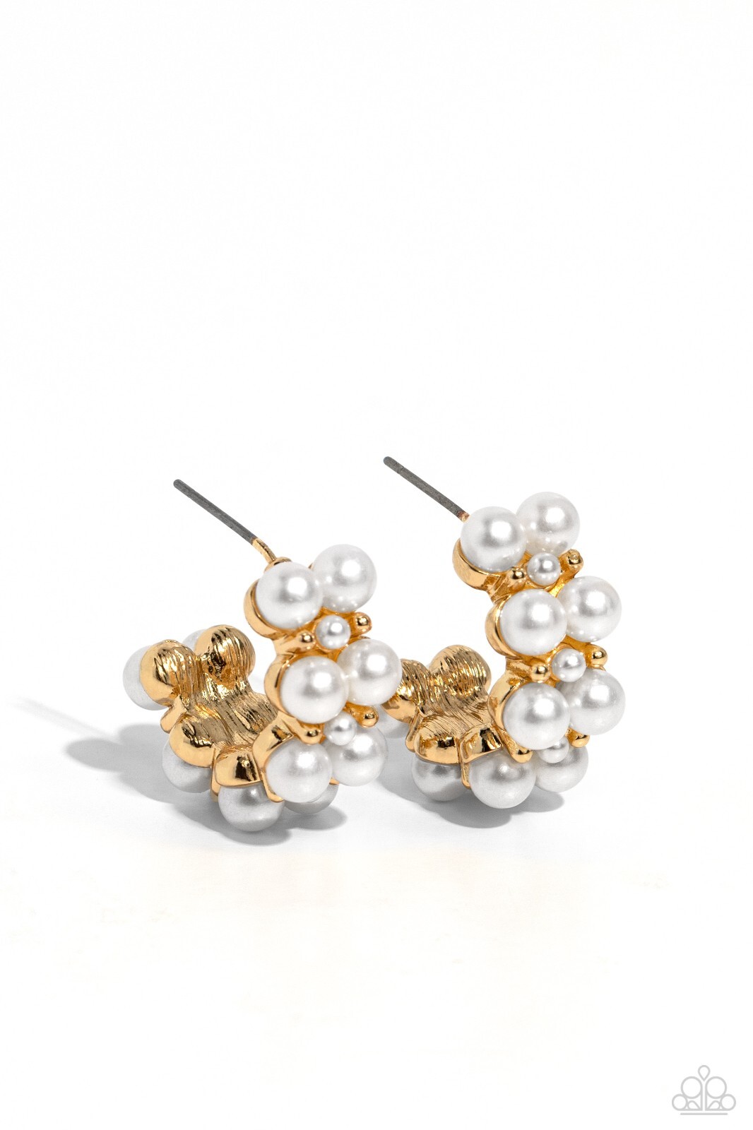 Paparazzi White Collar Wardrobe – Gold – White Pearls – Scalloped Hoops 1″