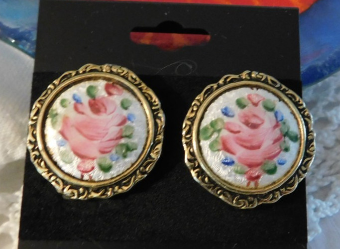 Vintage Guilloche Cloisonne Hand Painted Enamel Flowers Clip On Earrings