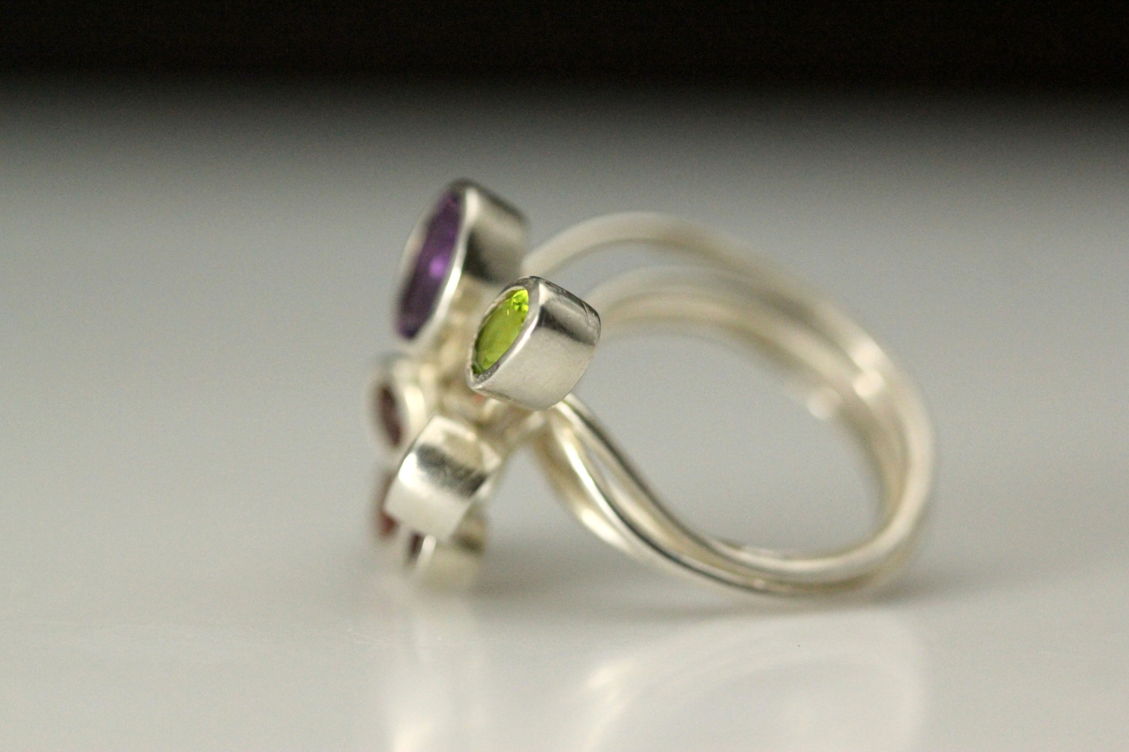 Multi-color Stone Four Wire 925 Sterling Silver Artisan Ring 8.6g sz 8(RIN9294)