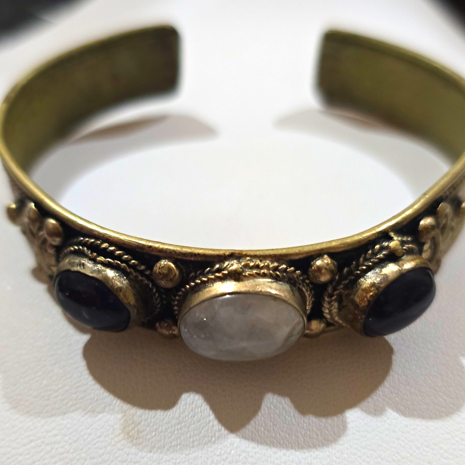 Open Cuff Bracelet Silver Tone Metal w/ 3 Bezel-Set Oval Black & White Stones