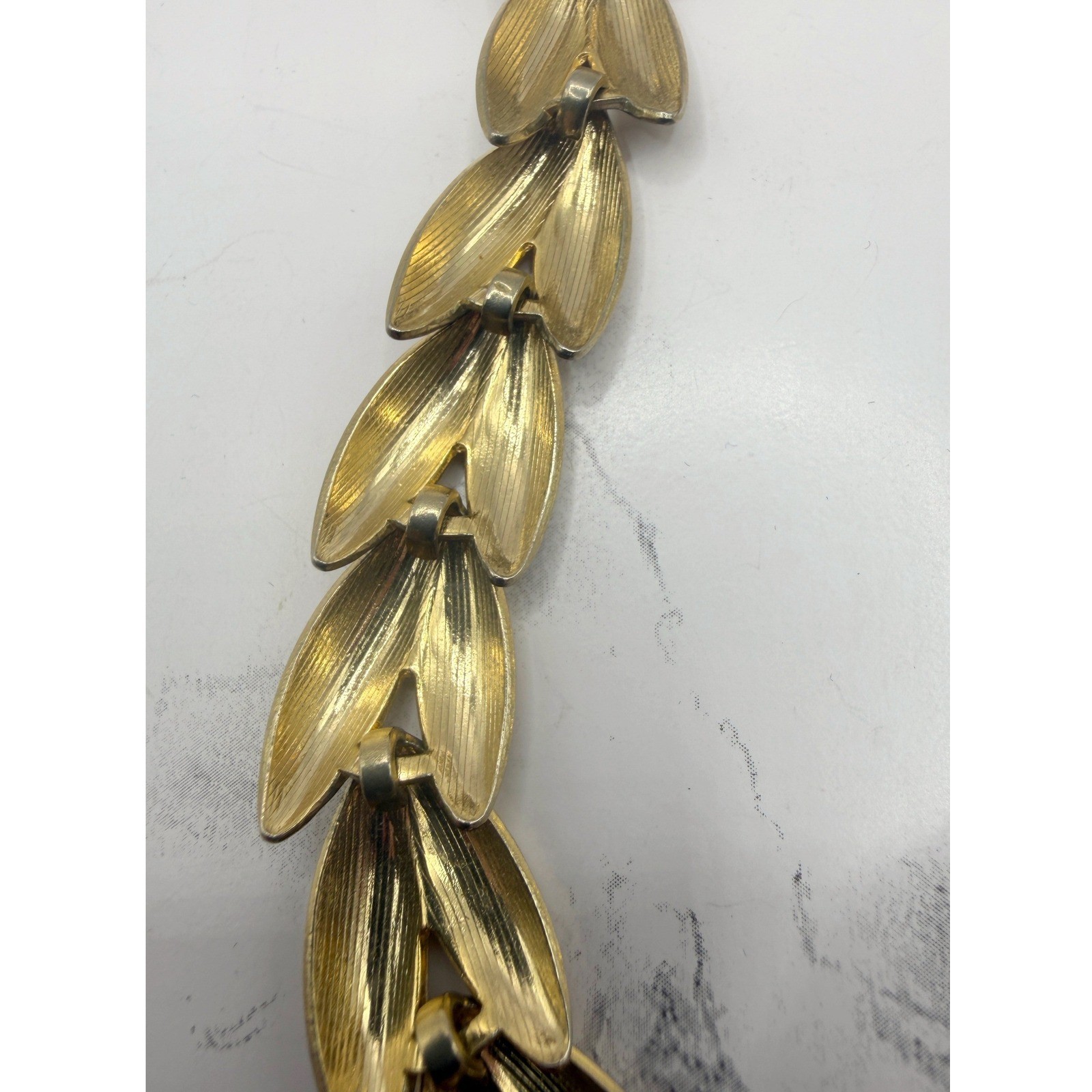 Vintage Bold & Gold Tone Marquise Link Necklace Bracelet Set Statement Jewelry
