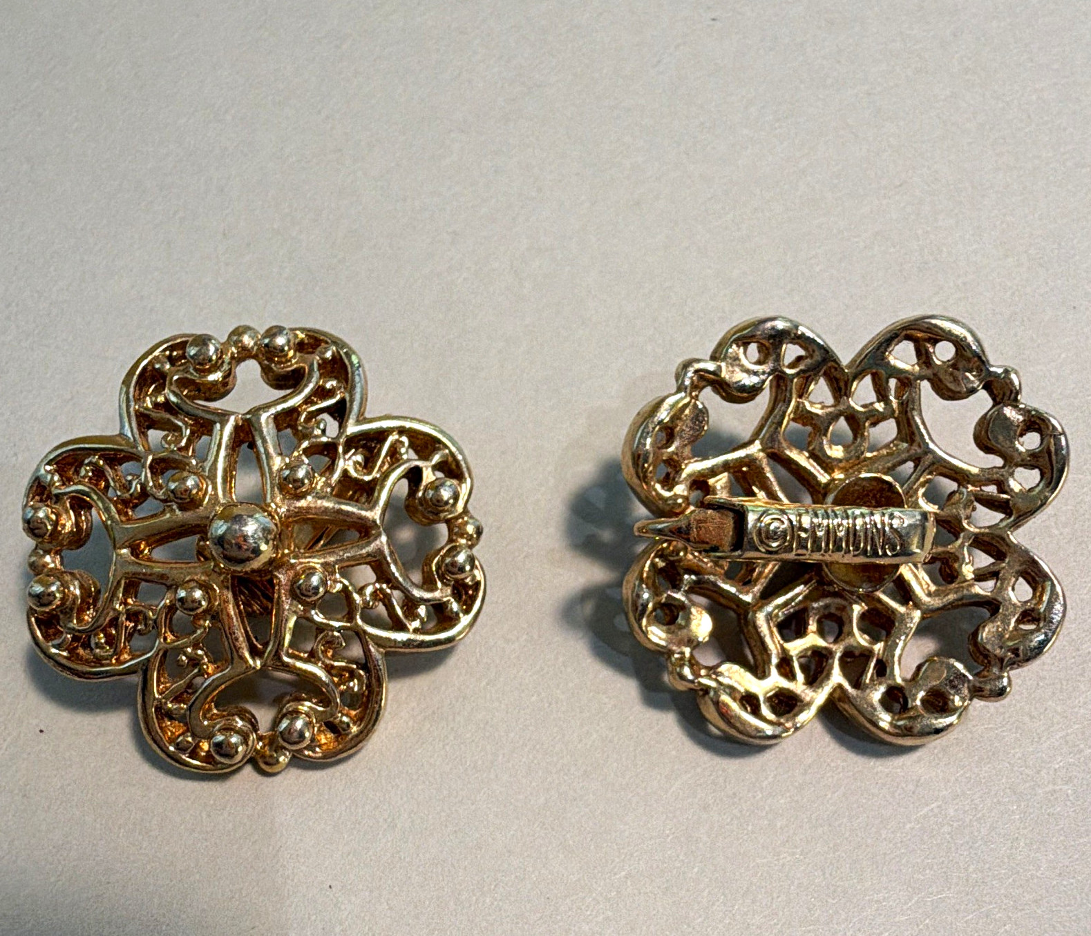 Vintage Signed EMMONS Gold Tone Filigree Flower Clip On Earrings Mid Century