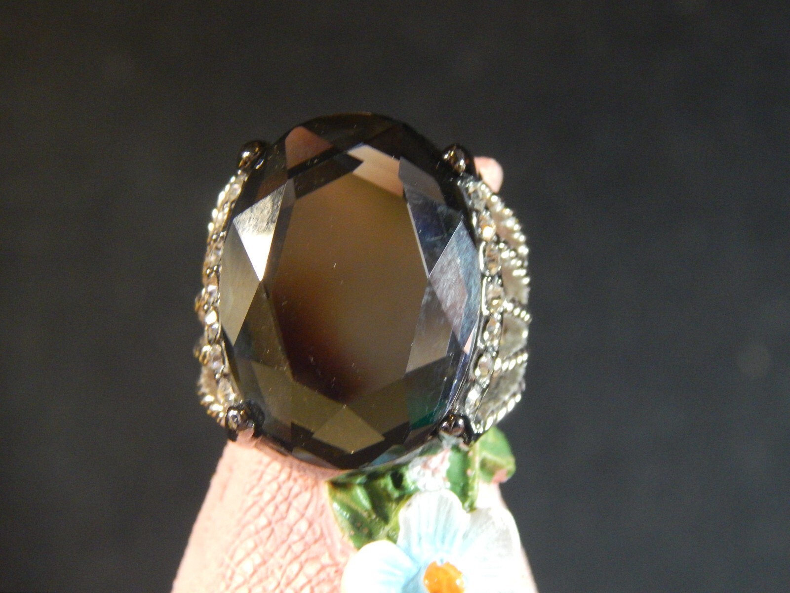 Lady’s Vintage Las Sophia “Edwardian Lunette” Size 8, UK Q, 17 grams