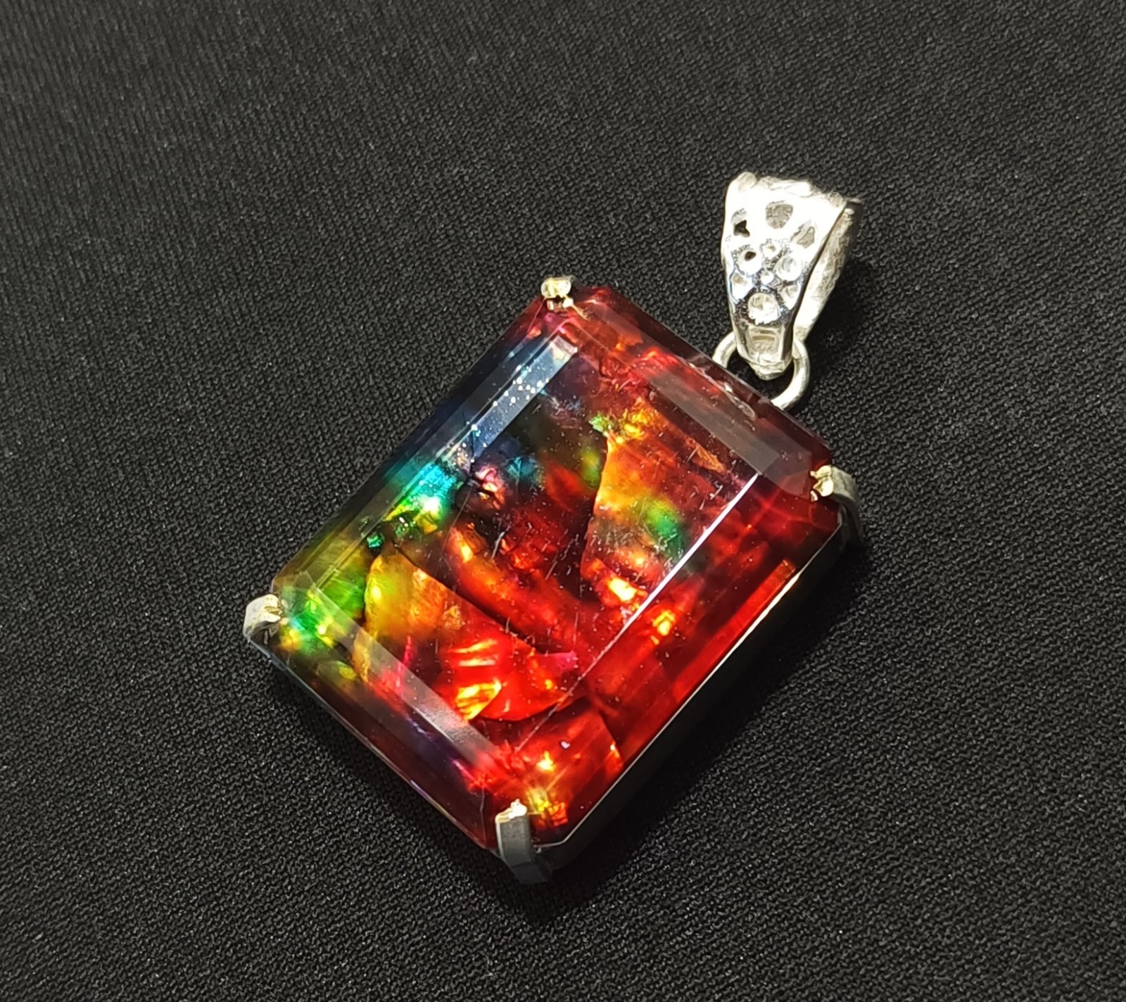 62 Ct Natural Ammolite Doublet Rainbow Pendant With Chain Multi Color Gemstone