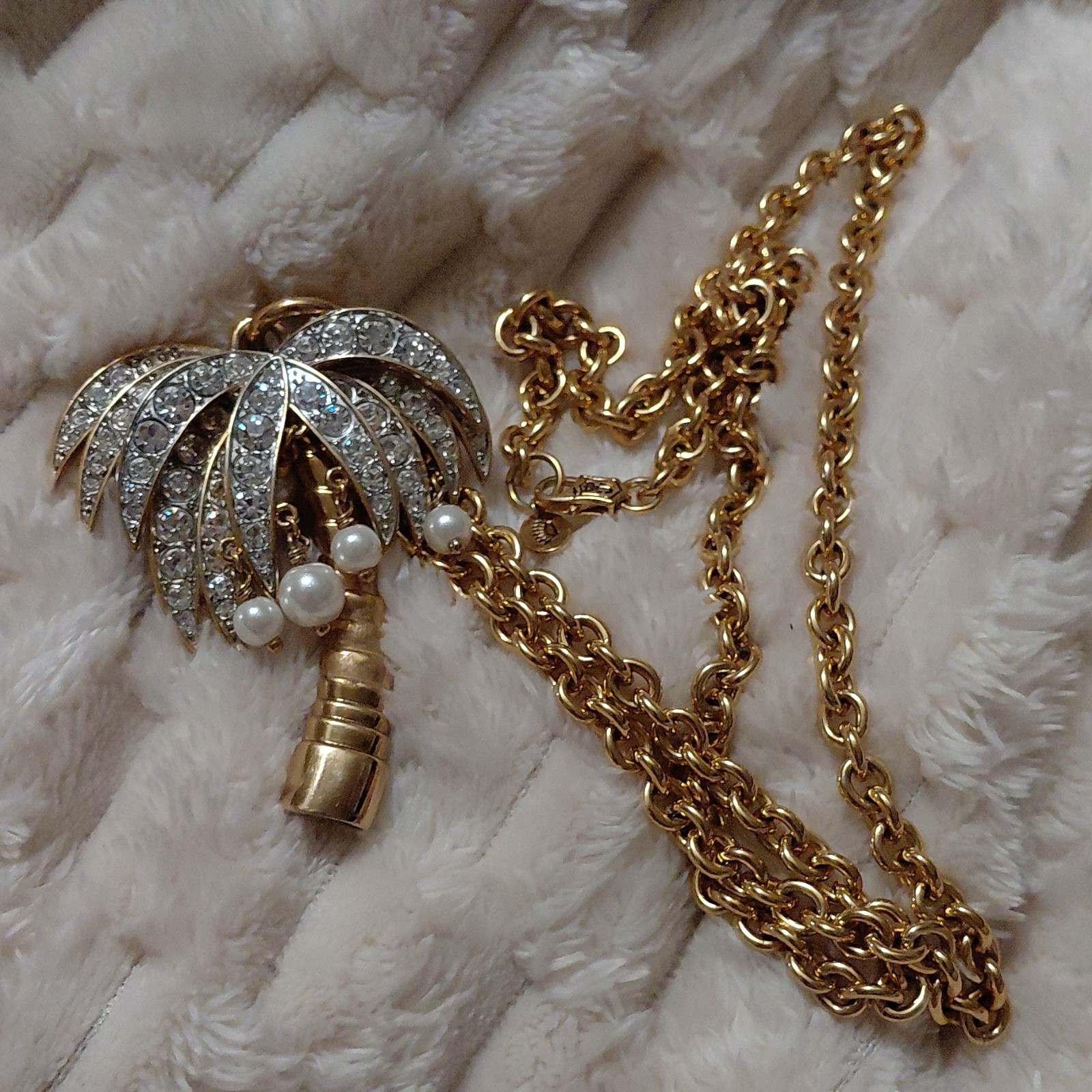 Vintage Juicy Couture Pave Crystal Palm Tree Pendant Necklace Faux Pearl Charms