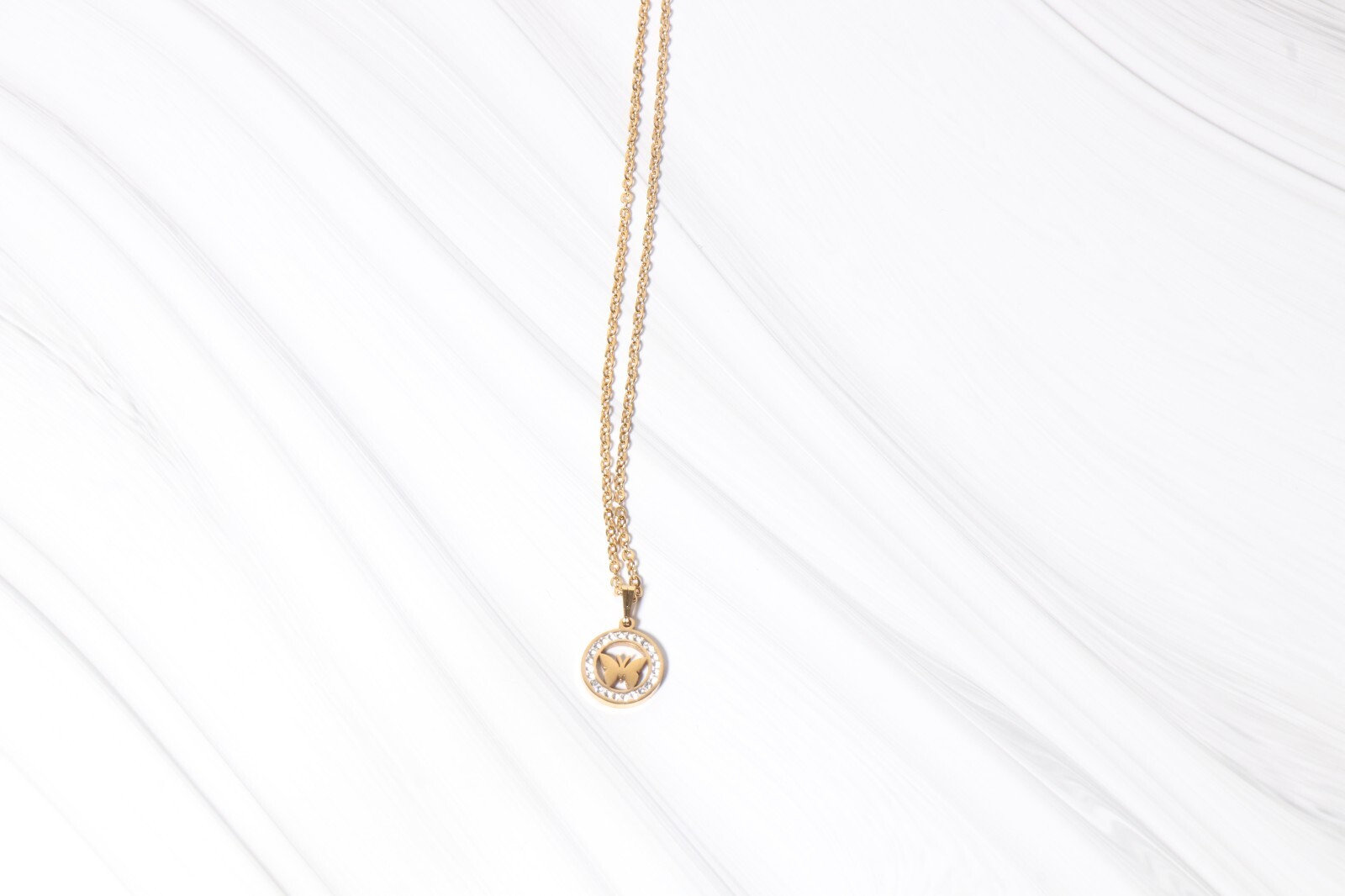 Cadena Con Dije De Mariposa Y Diamantes De Imitación Acero Inoxidable