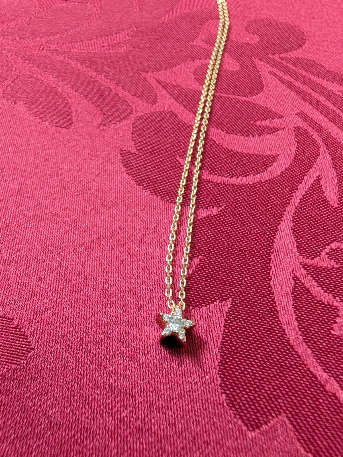 Gold Colored Star Necklace Gold Tone Chain