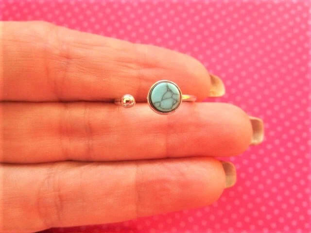 Turquoise bead ball bar ring