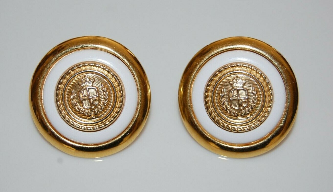 ELEGANT VINTAGE LIZ CLAIBORNE COUTURE WHITE AND GOLDEN LOGO SHIELD POST EARRINGS