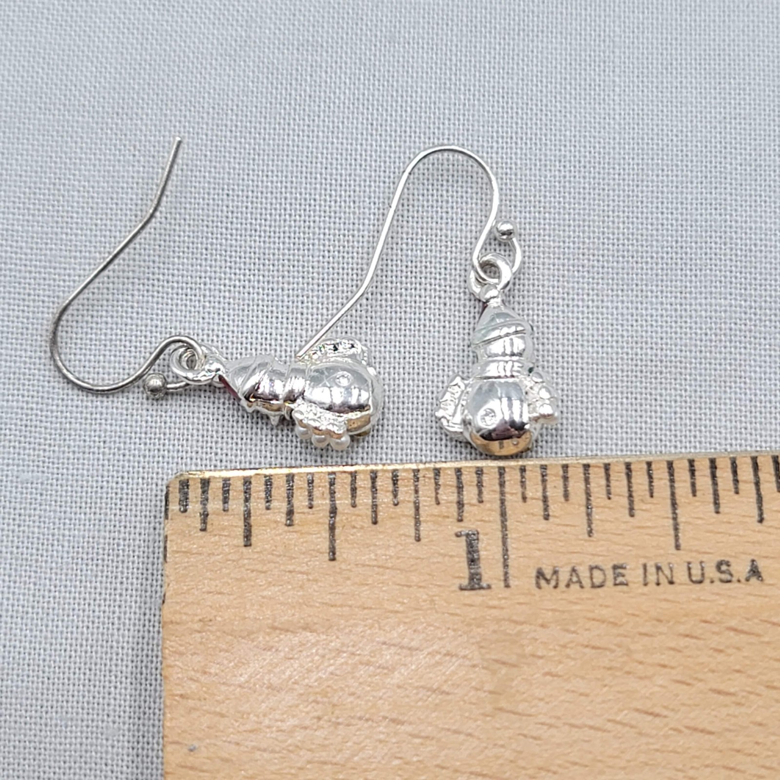 Tiny Crystal Snowman Christmas Enamel Pierced Earrings Silver tone Dangle 5/8″