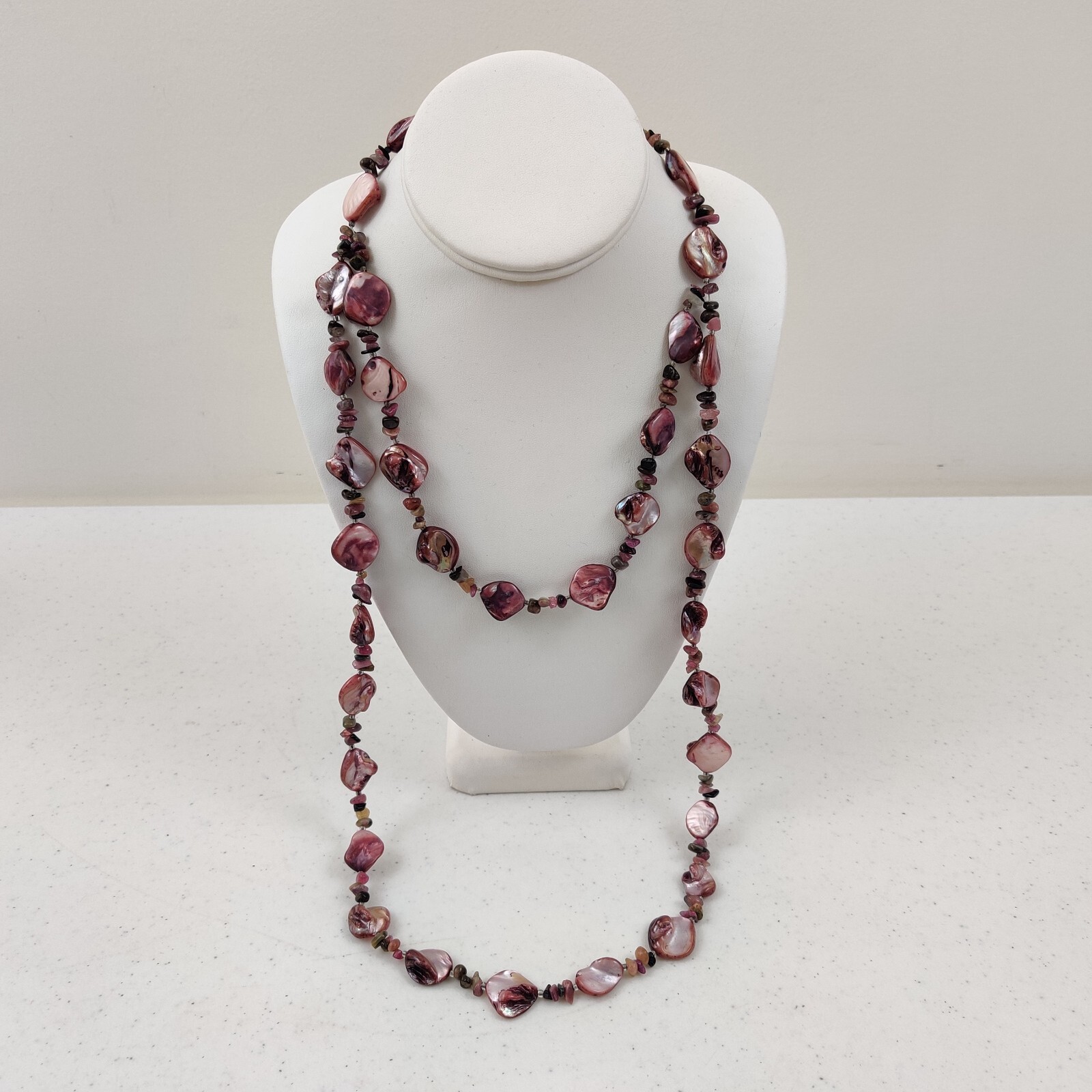 Pink Color Plated Natural Freshwater Shell and Stone Necklace
