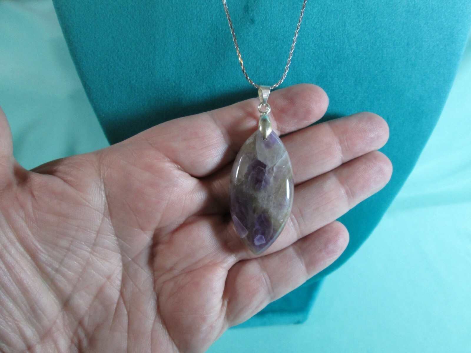 Brazilian Amethyst Eliptical Shaped Pendant Necklace 18″ Silver Plated Cobra