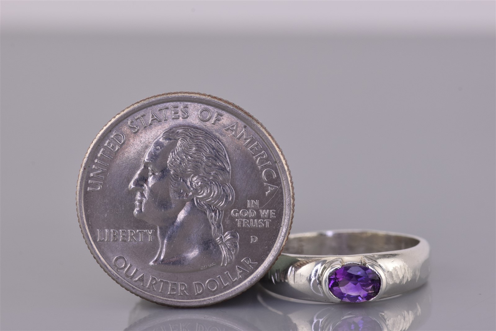 Sterling Silver Tension Set Oval Purple Amethyst Band Ring 925 Sz: 7