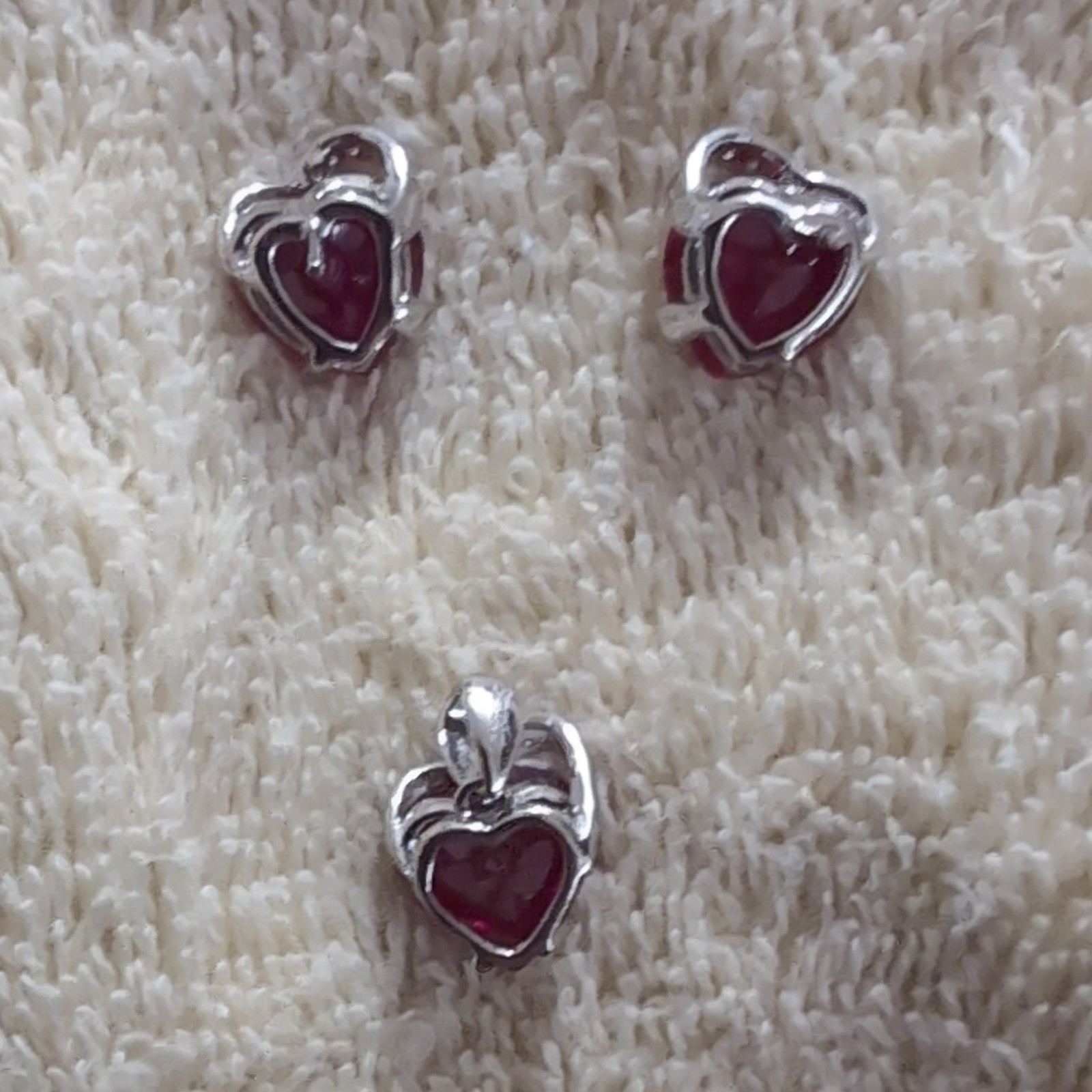 Heart-Shaped Red Stone & Crystal Silver Tone Earrings and Pendant Jewelry Set