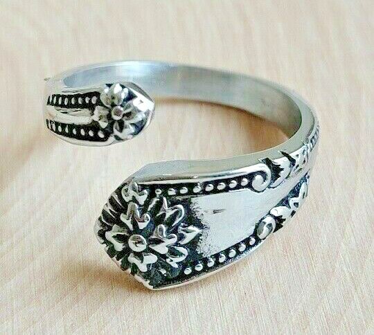 Victorian Flower Spoon Ring – Stainless Steel Open Wrap Vintage Band