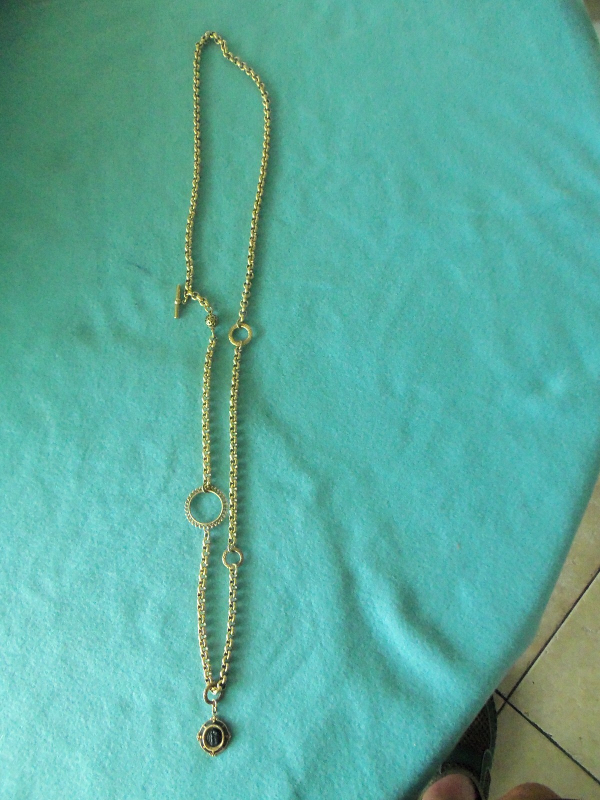 NECKLESS 19 INCHES LONG