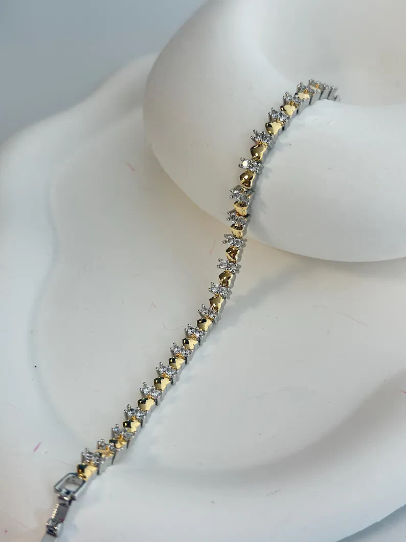 8.15Ct Round Simulated Diamond 925 Yellow Sterling Silver Dainty Tennis Bracelet