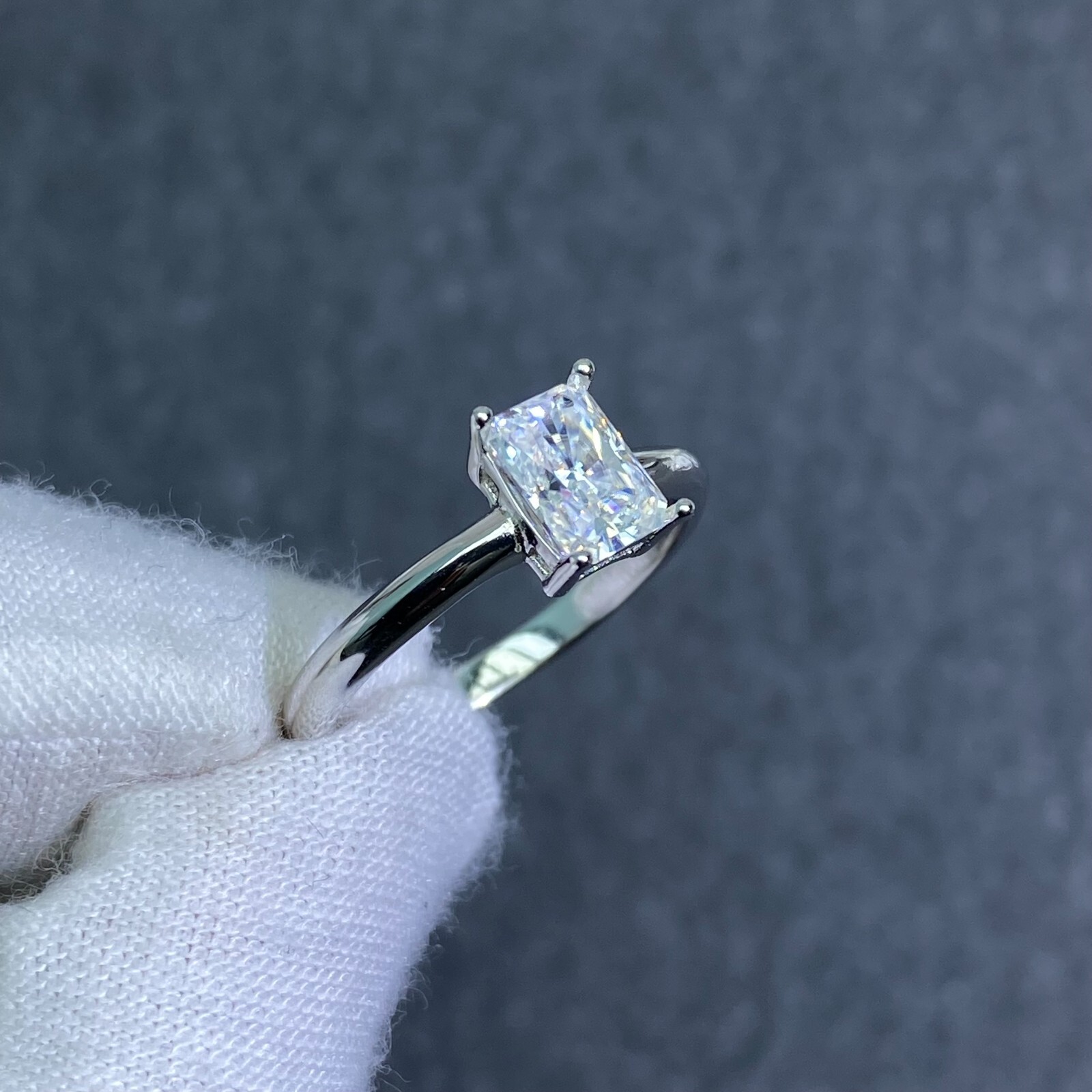 1Ct D-color Moissanite Radiant Cut S925 Sterling Silver Gold Plated Ring #90