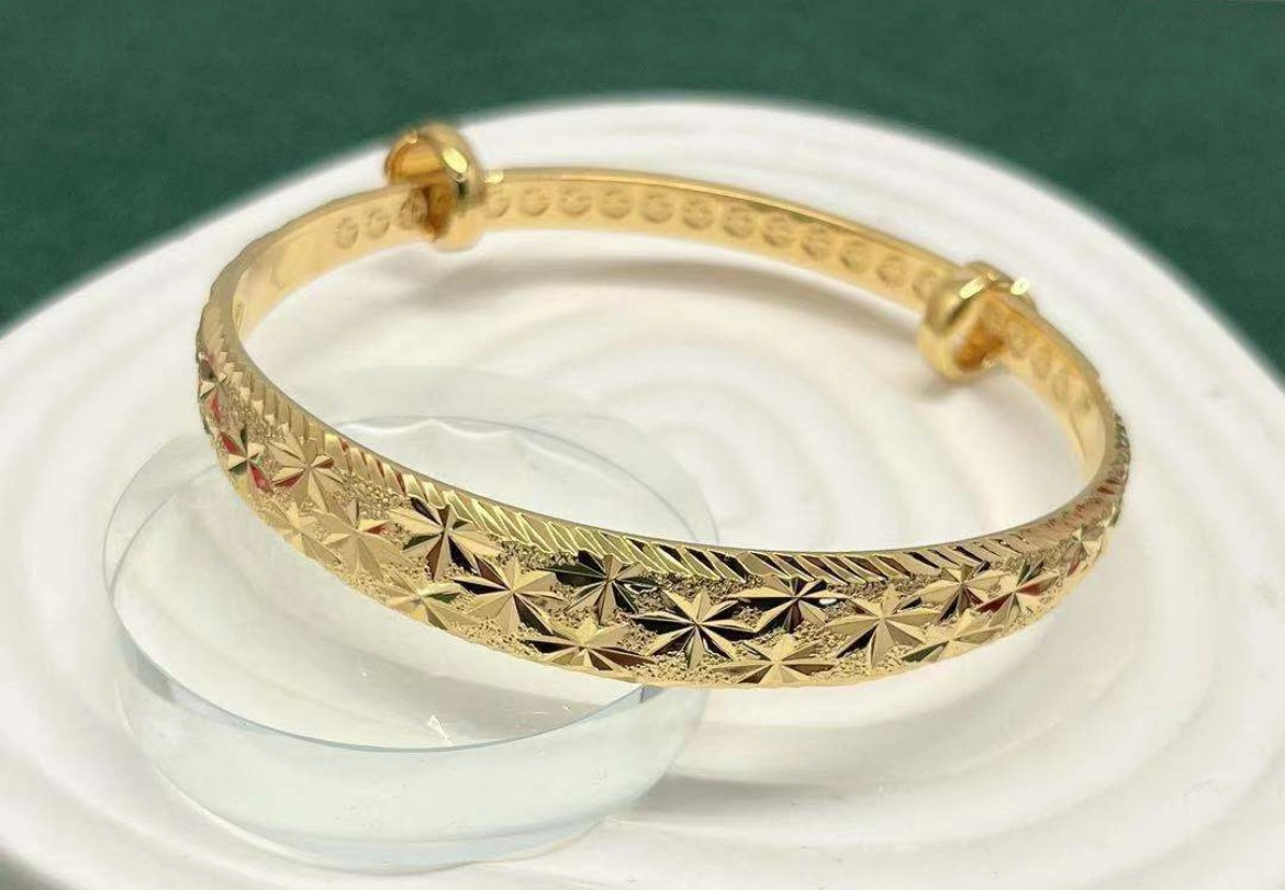 24ct/9ct Yellow Gold GF Unisex Carved Designer Plain Bracelet Bangle