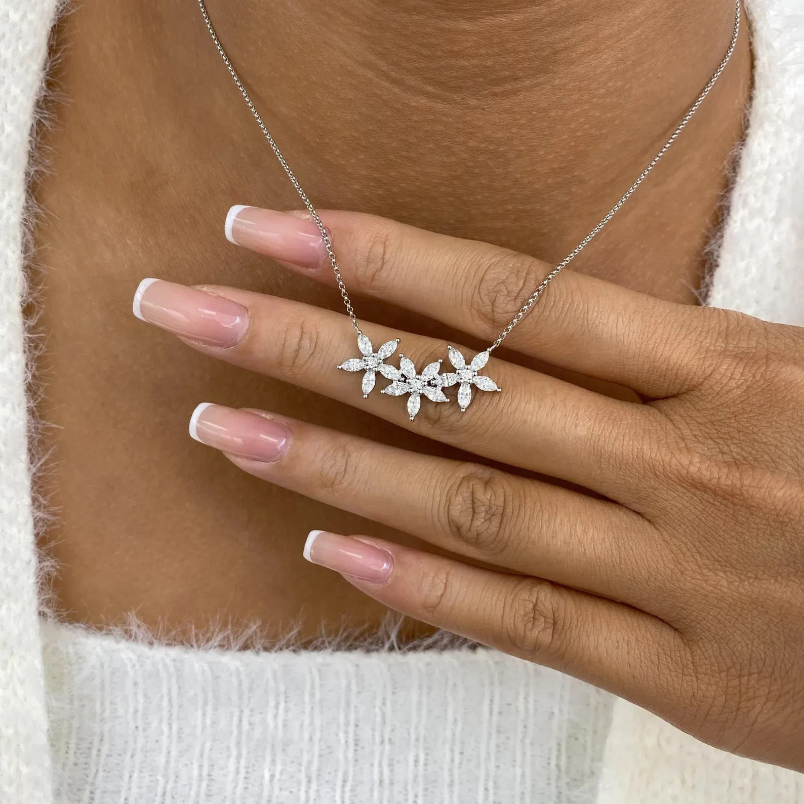 Lab Grown 2.00 Ct Marquise & Round Diamond Flower Shape Necklace 14K White Gold