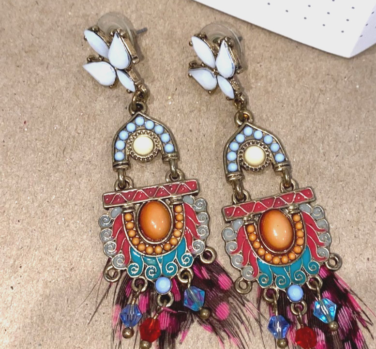 Multicolor Boho Chic Dangle Earrings with Feather Accents