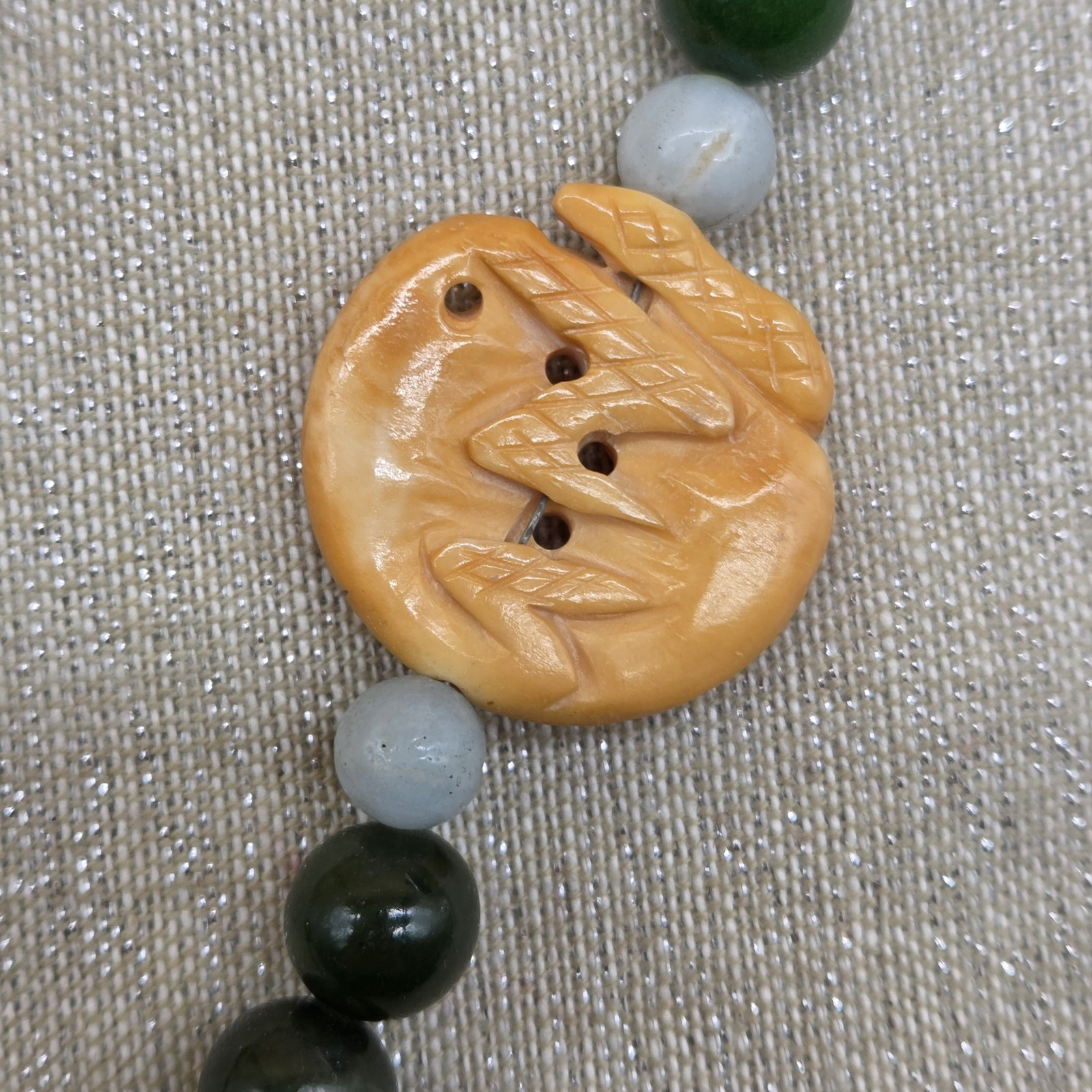 Carved Frog/Lizard/Alligator Reversible Jade/Agate Stone Necklace & Earrings