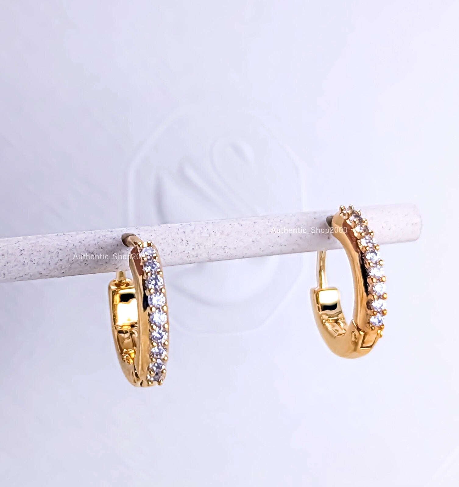 NEW 100% SWAROVSKI Brand Gold Pave Crystals Huggie Matrix Hoop Earrings 5697228