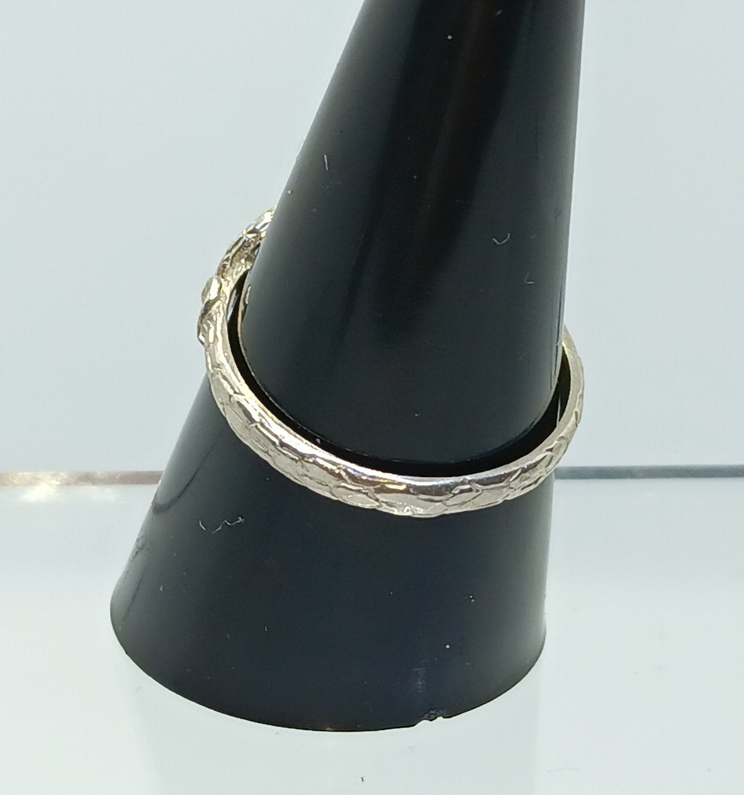 Snake Ring in Sterling Silver | Perfect Accessory for Every Style