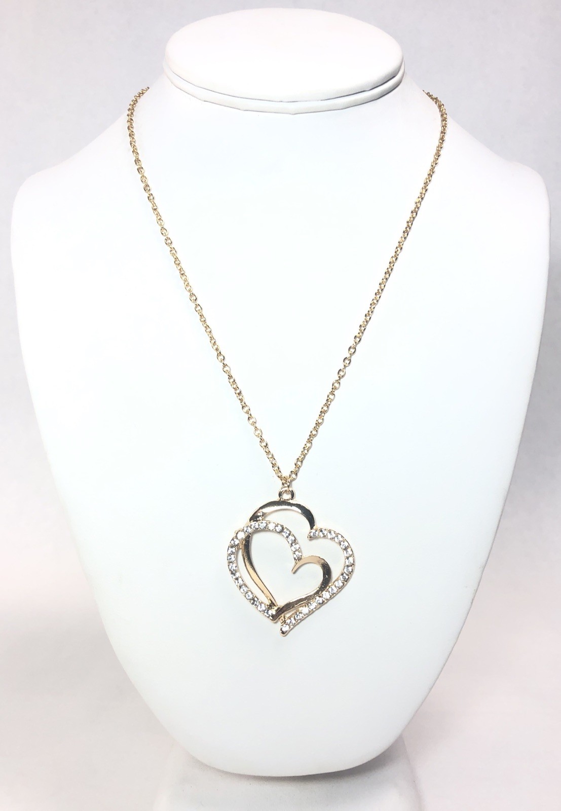 Women’s 18” Gold Tone Large Double Heart Charm Pendant Necklace W/ Crystals Gems