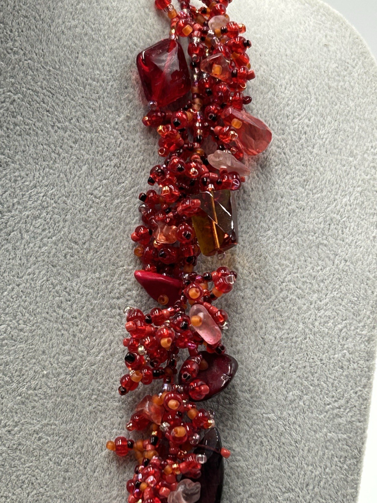 Handcrafted Red Pink Chipped Collar Statement Necklace 17 -20 Inches