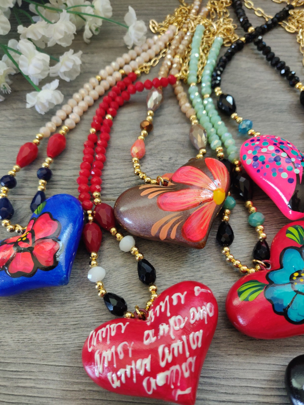 collar artesanal mexicano, Lote de 12 Pz, corazon hand made, cristal y chapa.
