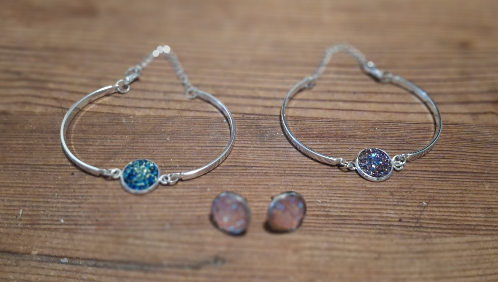 Faux Druzy Jewelry Set Bracelets & Stud Earrings Pink Blue Iridescent Silver