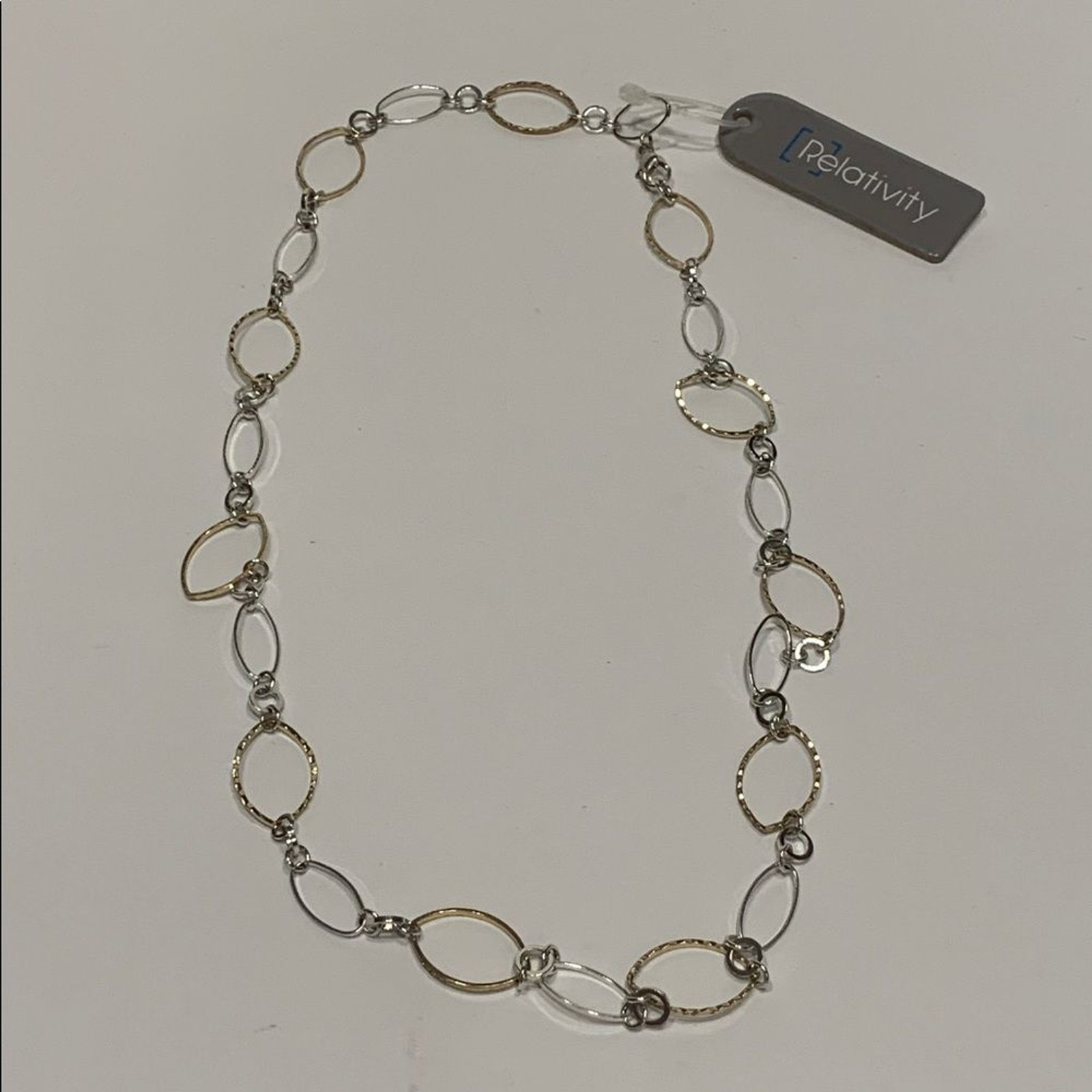 Relativity Two-Tone Gold and Silver loop chain Necklace 24” New NWT