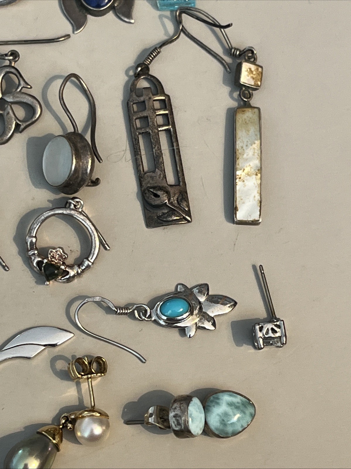 69g Of Odd Earrings All Sterling Silver 925 Inc Vintage Etc Some Nice Pieces
