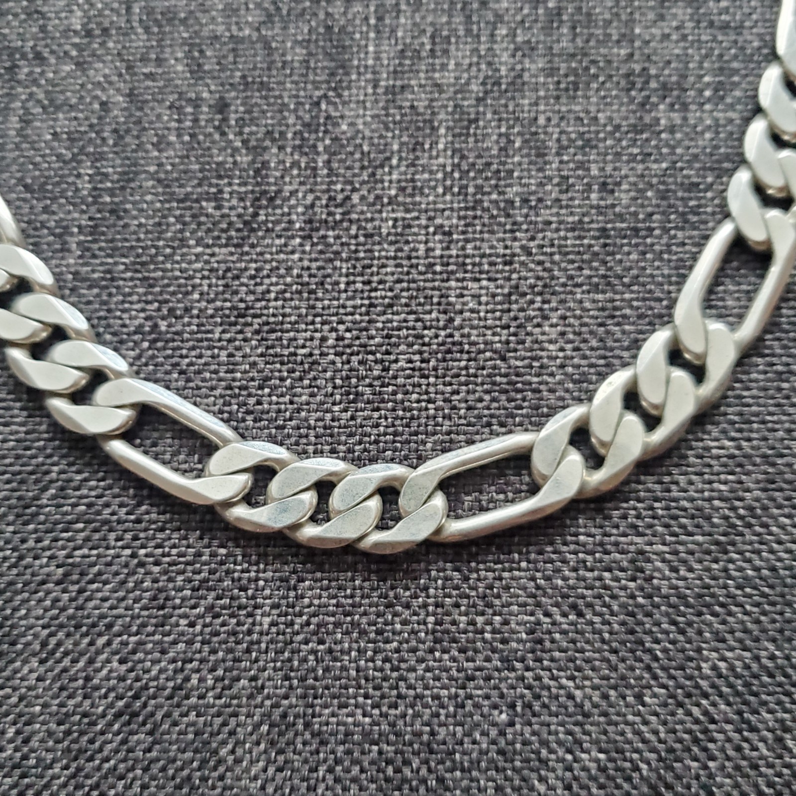 VTG Figaro 24″ Long 9mm Wide 2 OZ .925 Sterling Silver Solid Chain Necklace