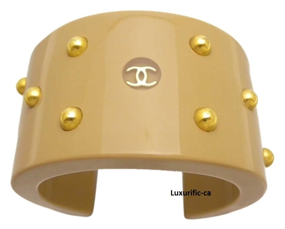 5 DAYS SALES AUTH. Vintage CHANEL Wide Bangle with Gold Plated studs.