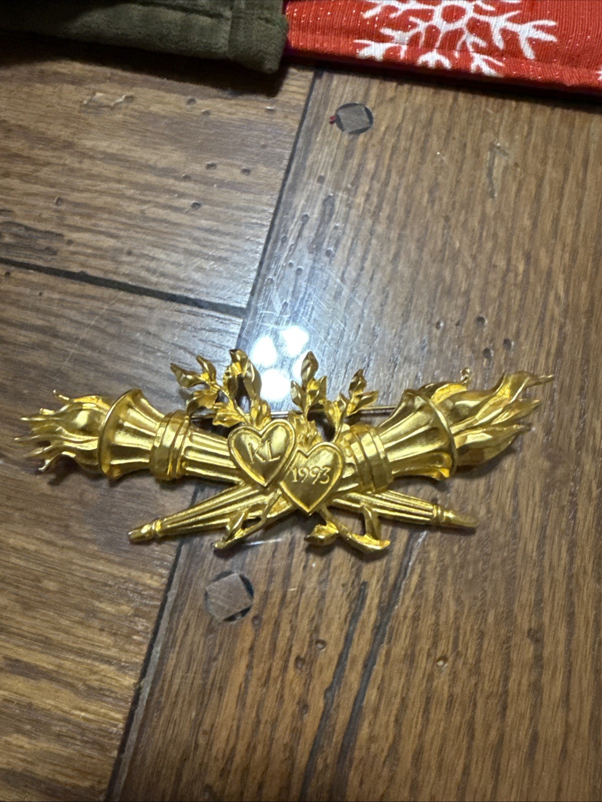 Karl Lagerfeld 1993 Heart Flaming Torch Pin Brooch 5” Wide Excellent Designer