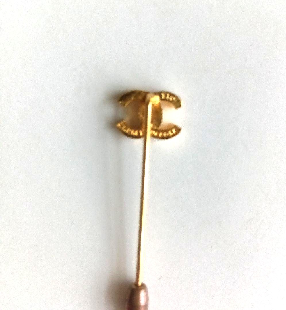 CHANEL CC Logo Gold Tone Stick Pin Brooch Lapel Hat Pin 5.5cm(2.2in) Authentic