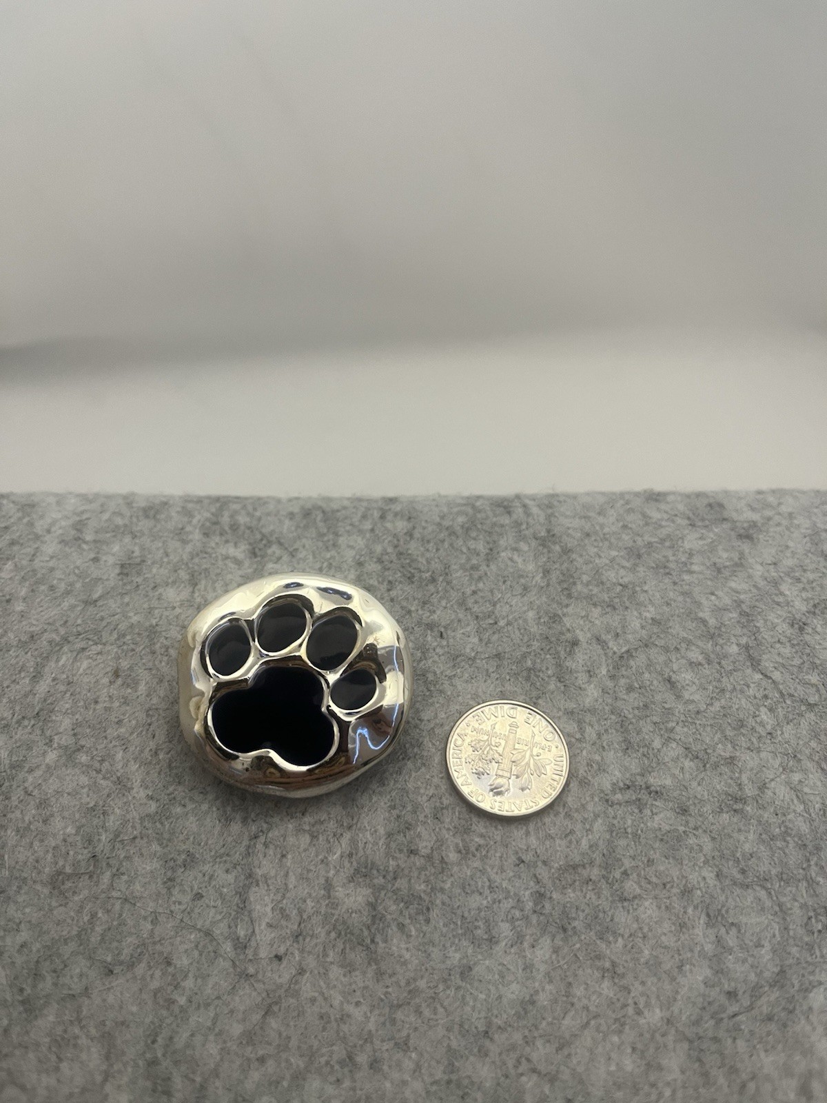 Silver Tone Black Paw Print Brooch Pin, Metal, Animals & Insects Theme