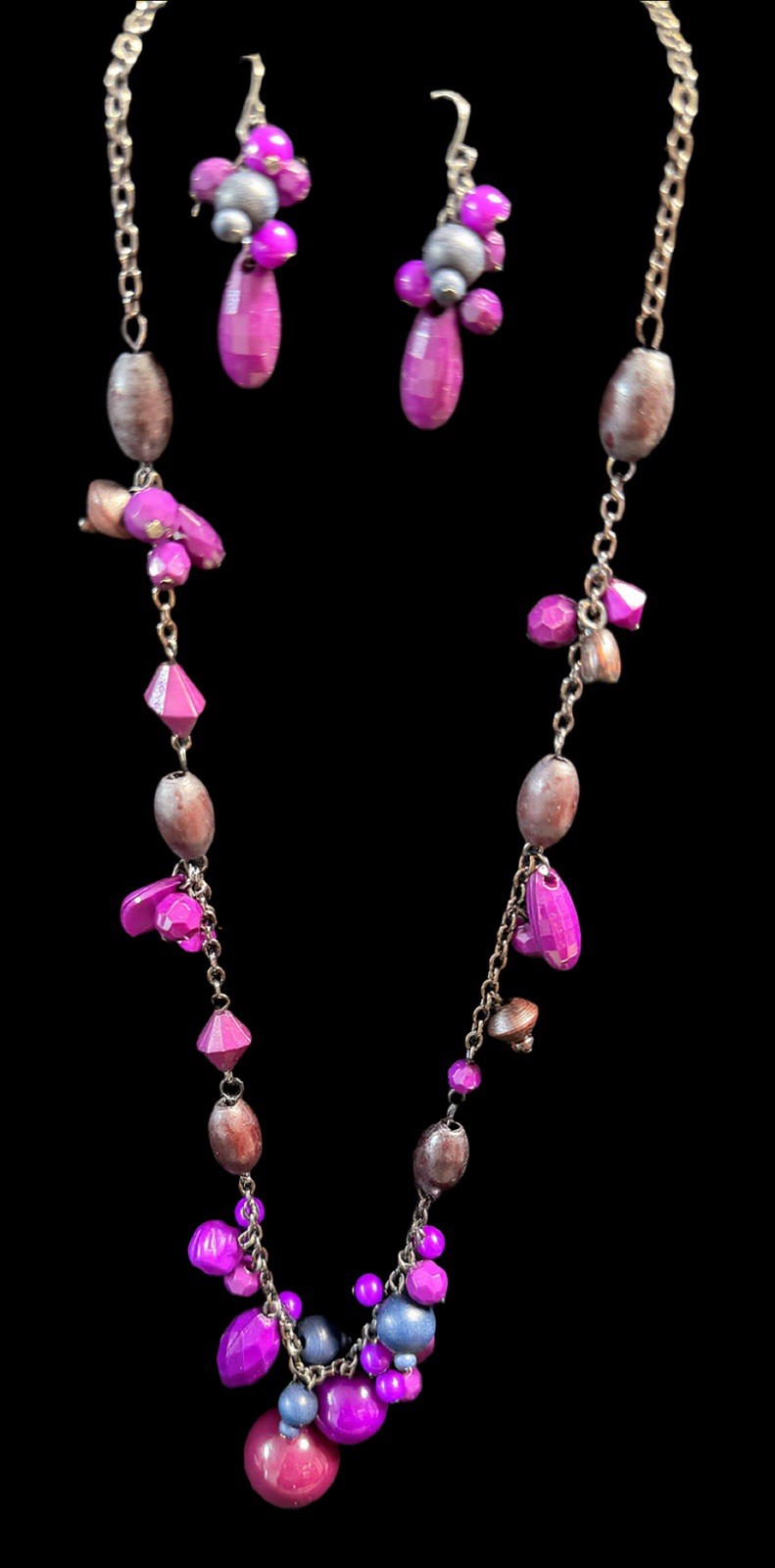 Premier Designs Purple Mauve & Blue Necklace and Earrings Set 29 Inches Long
