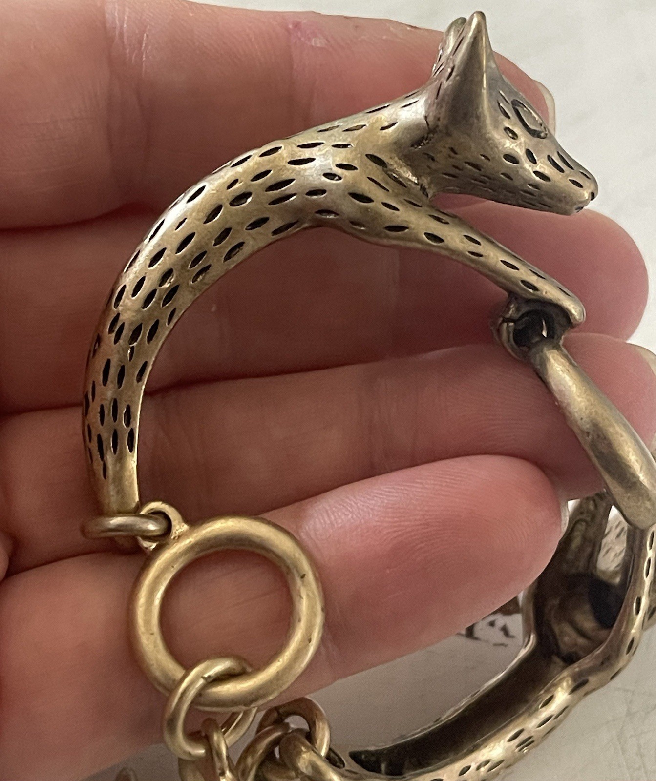 Vintage Gold Bronze Brass Metal Double Fox Head Cuff Bracelet Heavy Unique