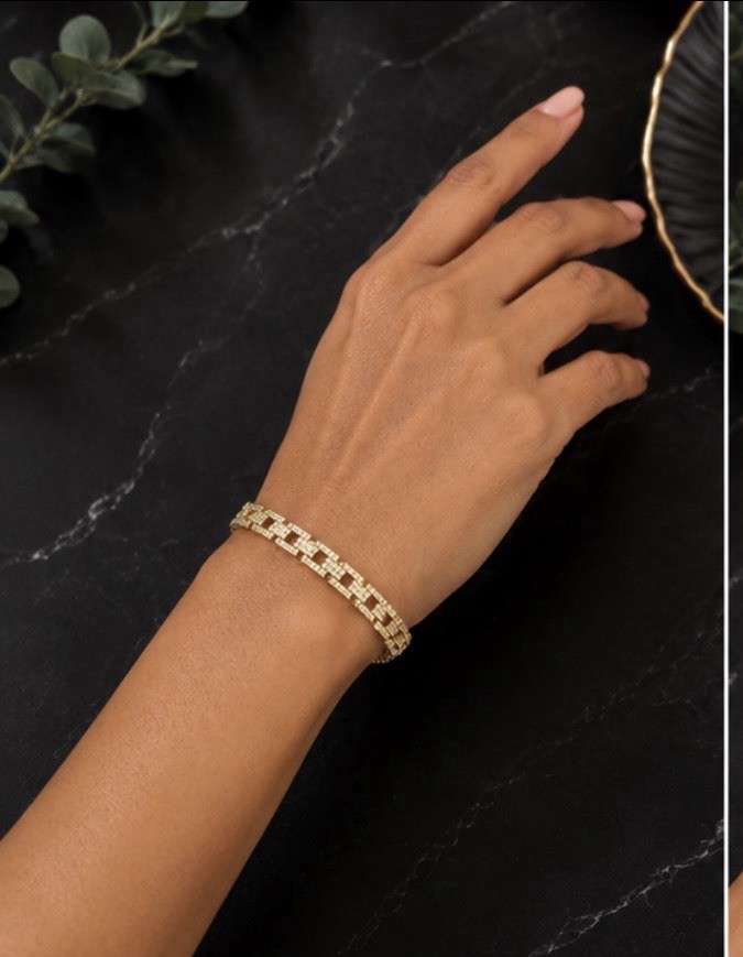 Elegant None tarnished none fade Gold Tone Tennis Bracelet Round Clear zircon