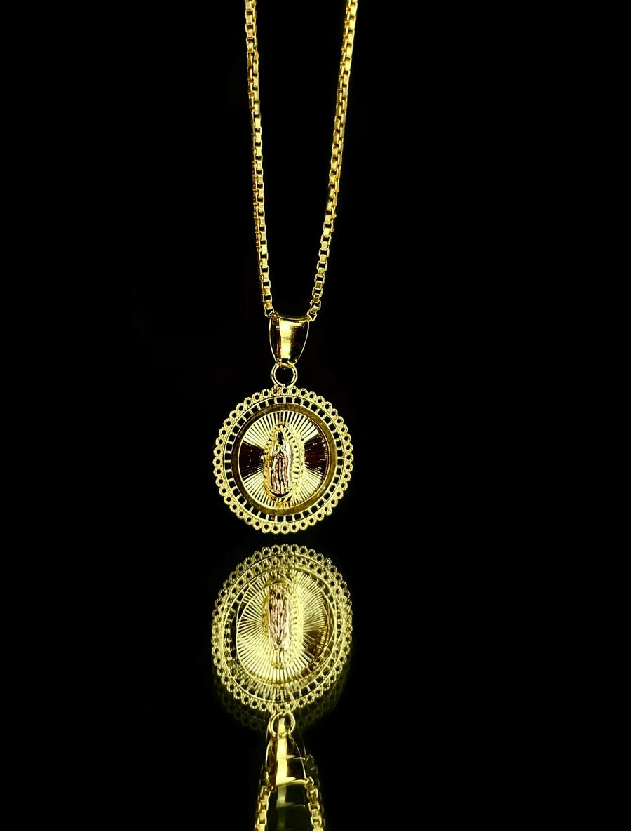 Box Link Chain 17″ With Virgen de Guadalupe Pendant Necklace 17x15mm for Womens