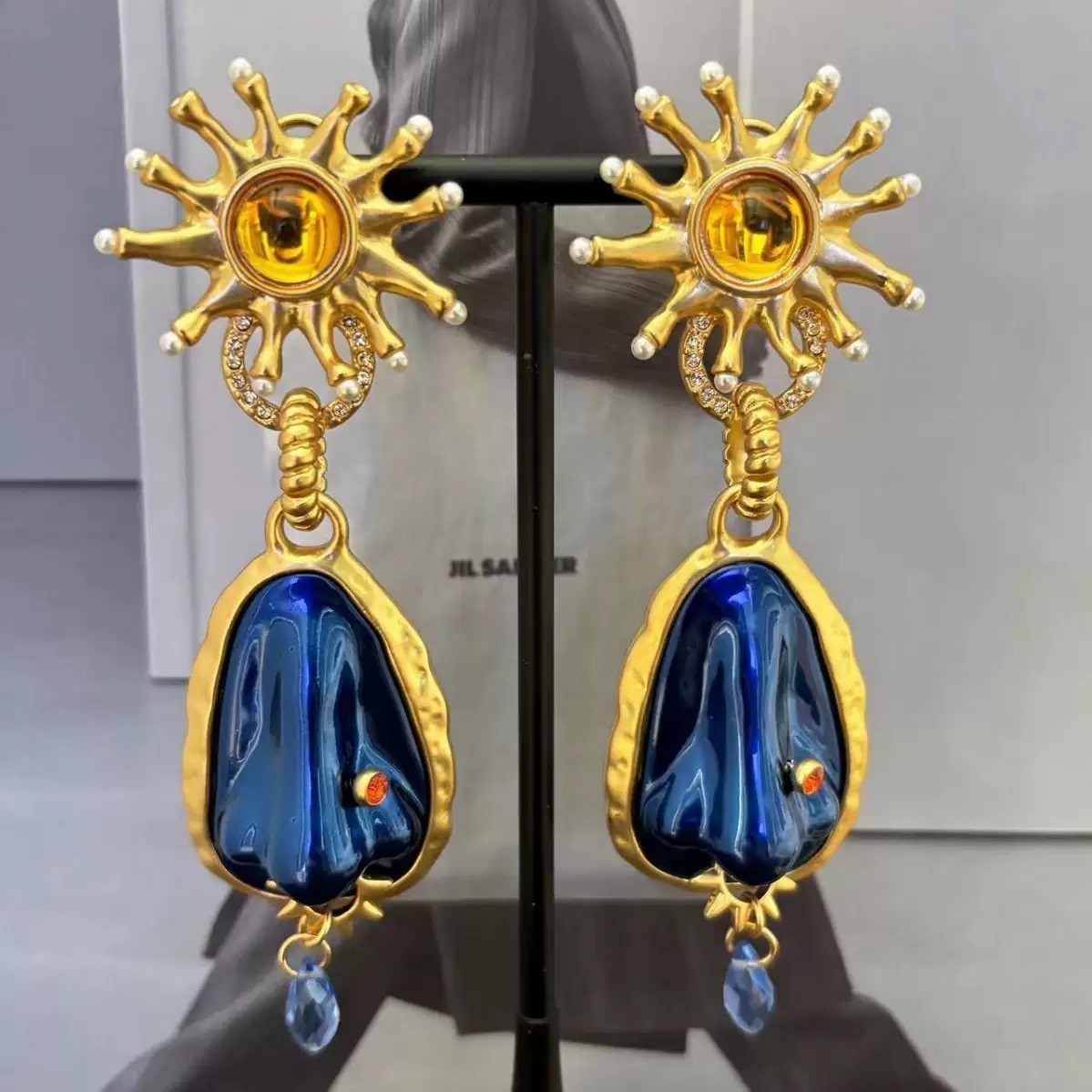 Schiaparelli Surrealist Style Exaggerated Nose Ear Studs Earrings With Box