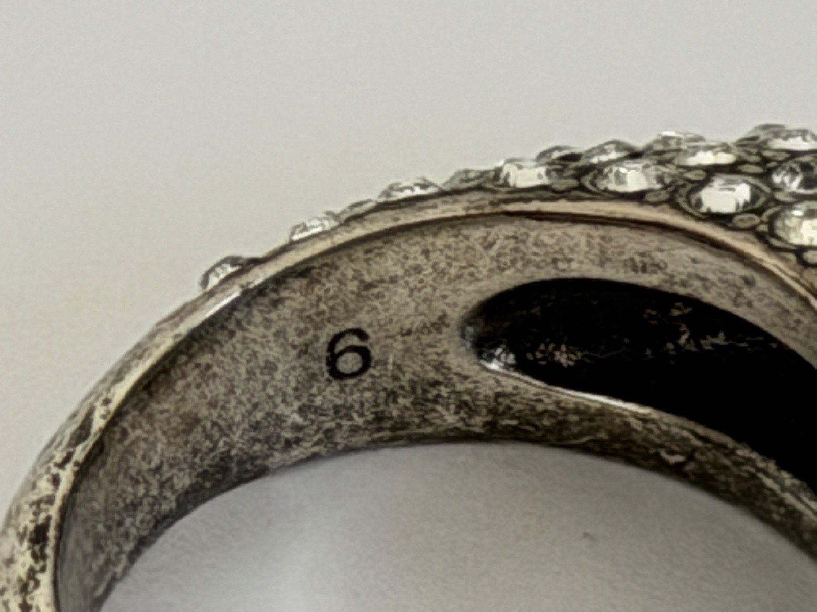 NWT Saint Laurent YSL Crystal Molten Bumpy Silver Brass 3D Dome Band Ring 6 $895
